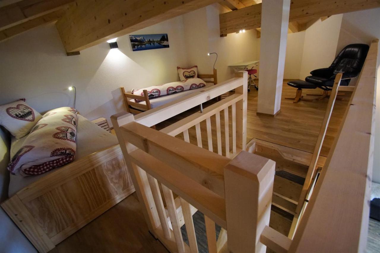 Chalet Wetterhorn Apartment Lutschental Exterior photo